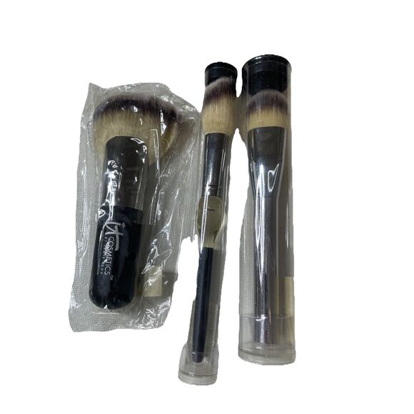 IT Cosmetics Lot of 3 Brushes Heavenly Luxe Fan Brush Sealed New Bundle - Picture 1 of 5